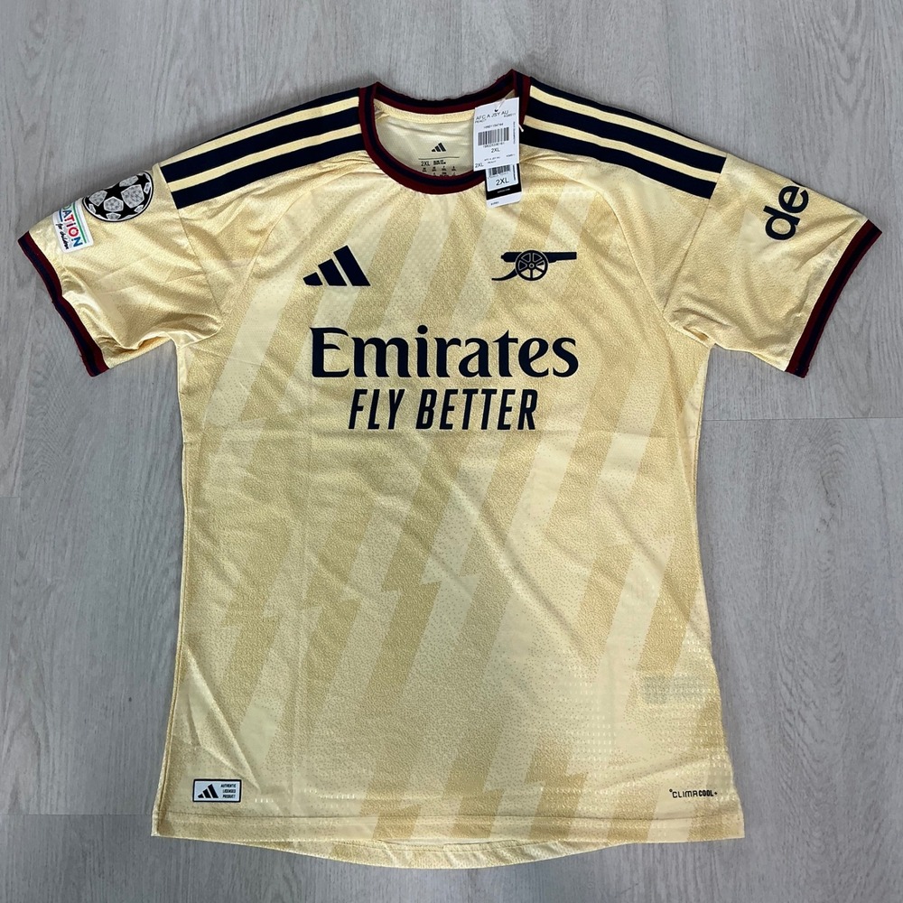 Arsenal FC 26/27 SAKA 7 away Jersey size 2XL